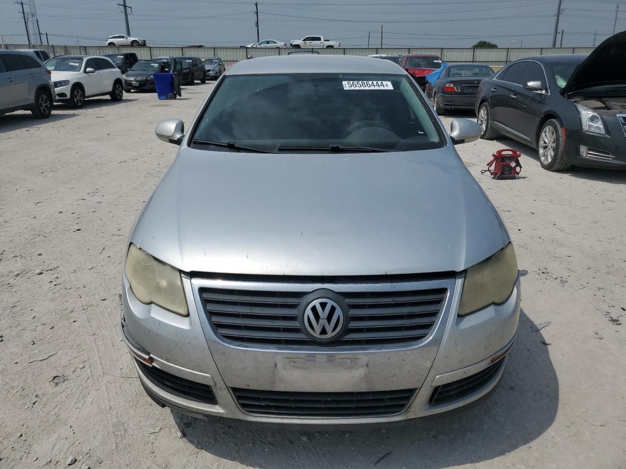 WVWUK73C28E048480 2008 Volkswagen Passat Turbo