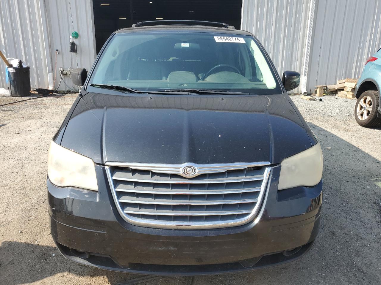 2A4RR8DX3AR321549 2010 Chrysler Town & Country Touring Plus