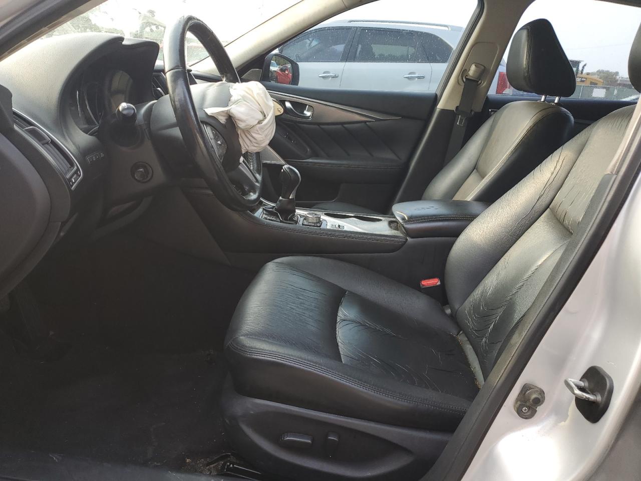 JN1EV7AP3HM736692 2017 Infiniti Q50 Premium