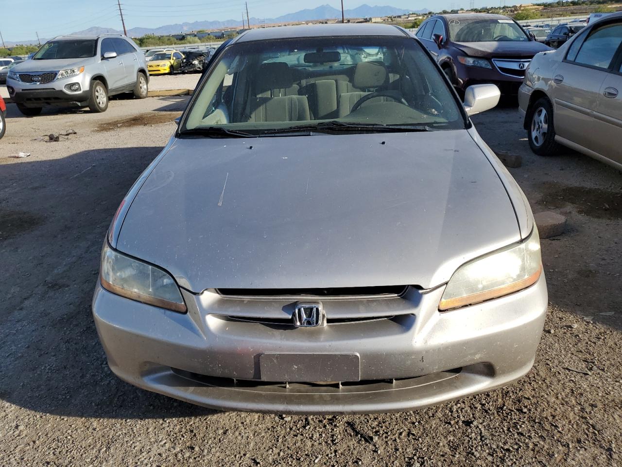 1HGCG5642XA025438 1999 Honda Accord Lx