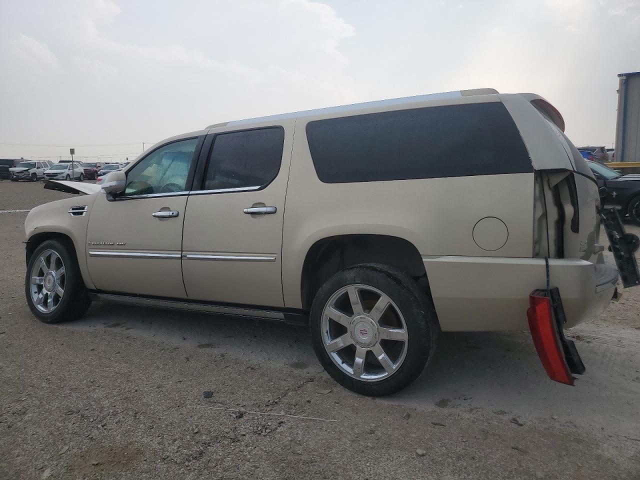 1GYFC262X9R142123 2009 Cadillac Escalade Esv Luxury