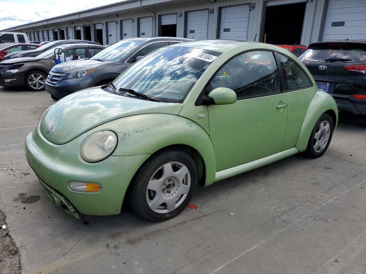 3VWCD21C63M418695 2003 Volkswagen New Beetle Gls