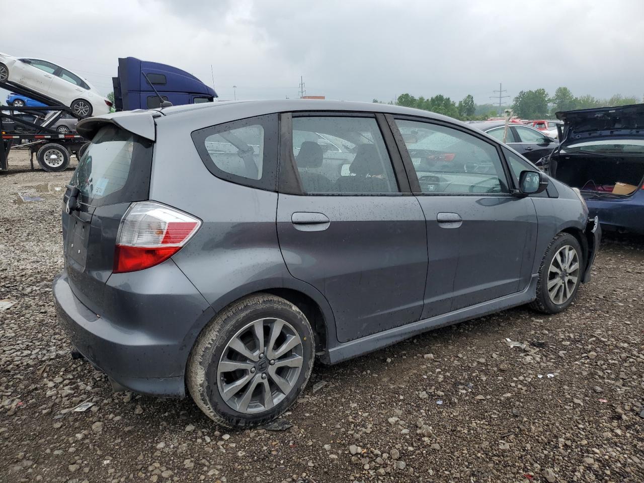 JHMGE8H54DC007437 2013 Honda Fit Sport