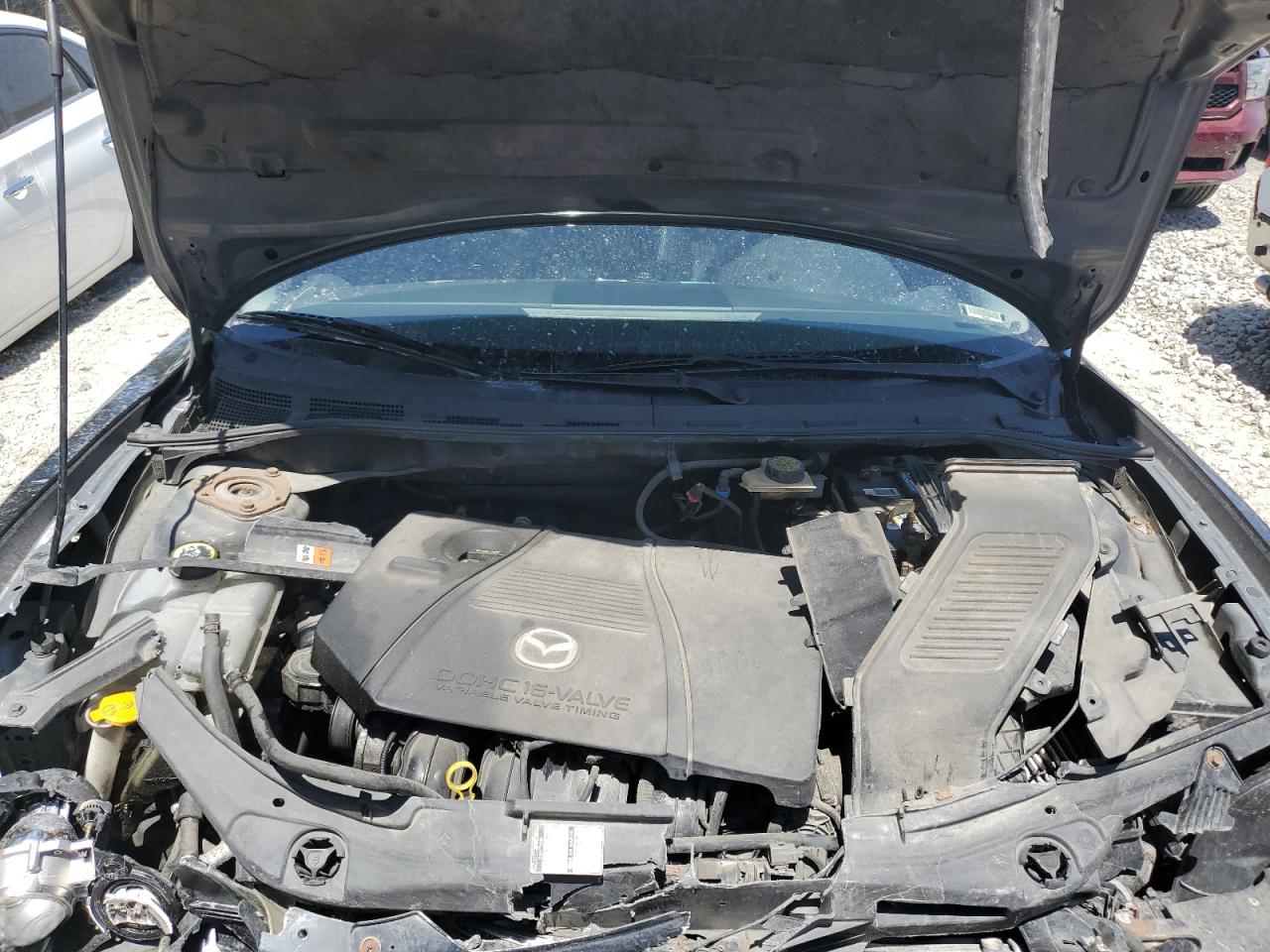 JM1BK123041116217 2004 Mazda 3 S