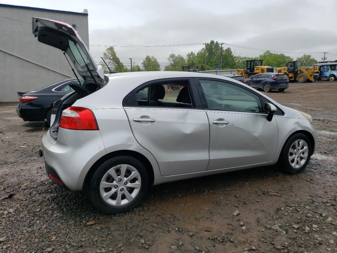 KNADM5A38D6126604 2013 Kia Rio Lx