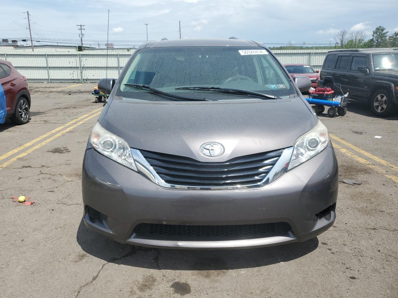 5TDKK3DC2CS202008 2012 Toyota Sienna Le