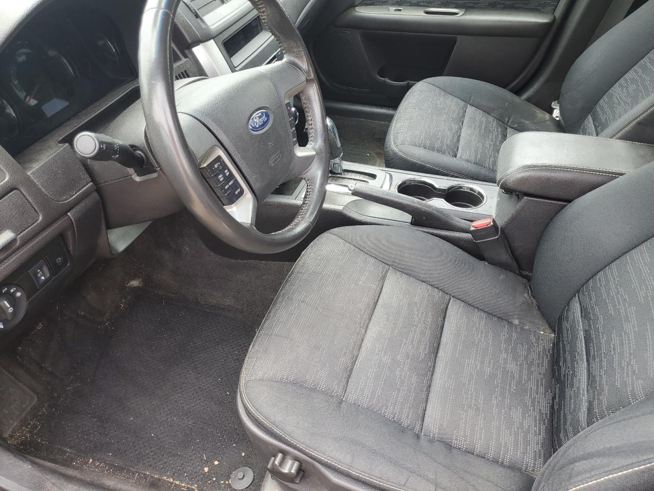 3FAHP0HG6BR207002 2011 Ford Fusion Se