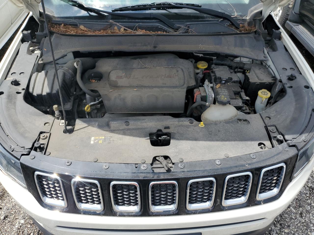 3C4NJDBB7HT597459 2017 Jeep Compass Latitude