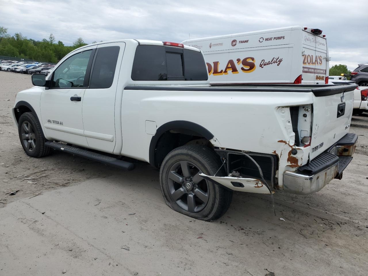 1N6AA0CC4FN500713 2015 Nissan Titan S