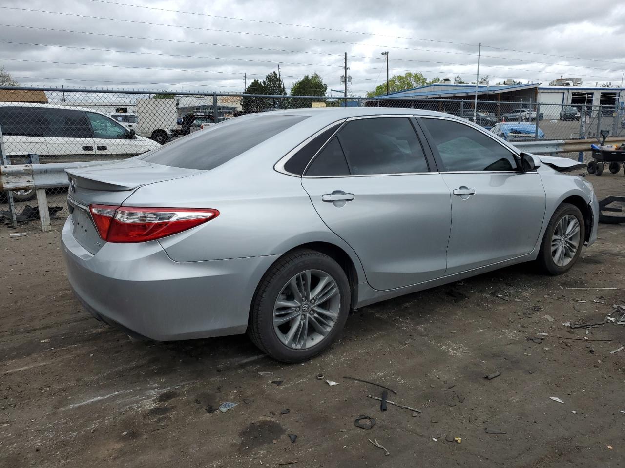 2017 Toyota Camry Le vin: 4T1BF1FK8HU337005