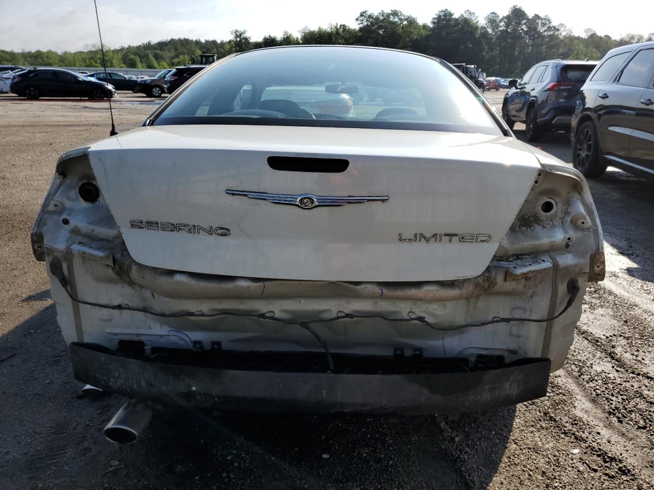 4C3AG52H65E015552 2005 Chrysler Sebring Limited