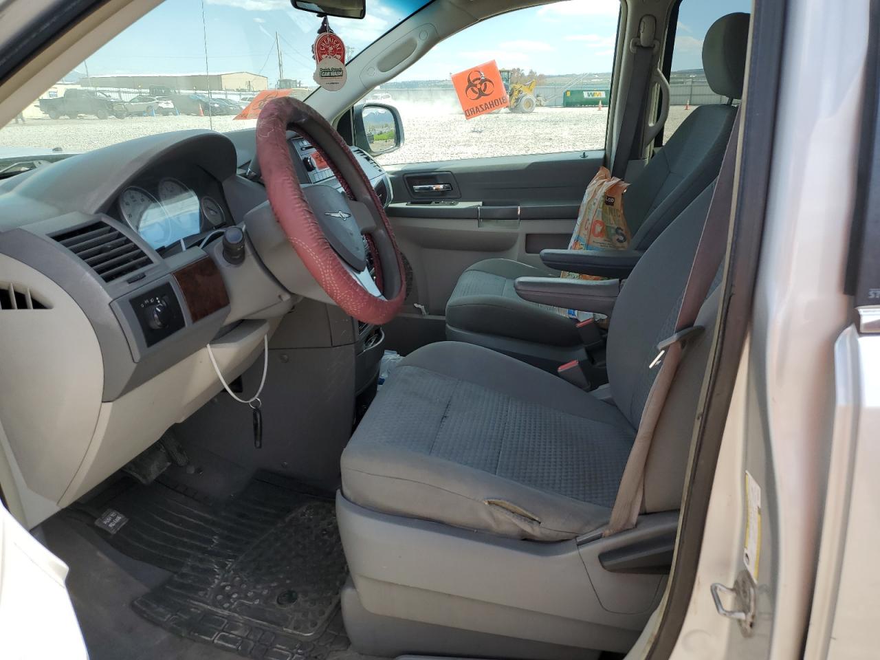 2A8HR44E99R656442 2009 Chrysler Town & Country Lx