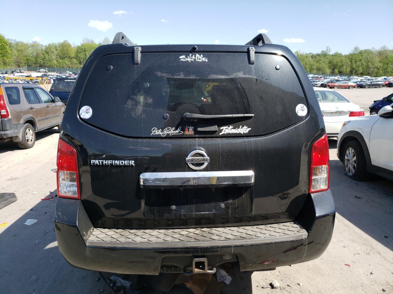 5N1AR1NB5BC635352 2011 Nissan Pathfinder S