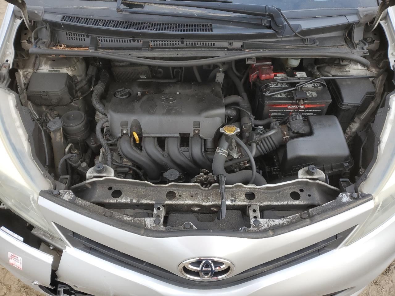 JTDKTUD34CD531288 2012 Toyota Yaris