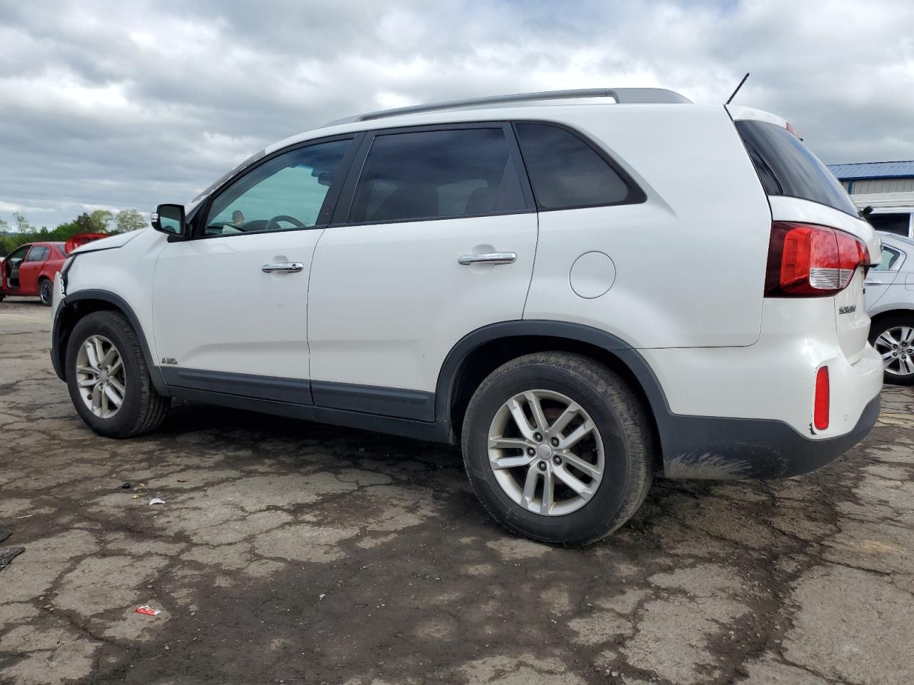 5XYKTCA6XFG553844 2015 Kia Sorento Lx