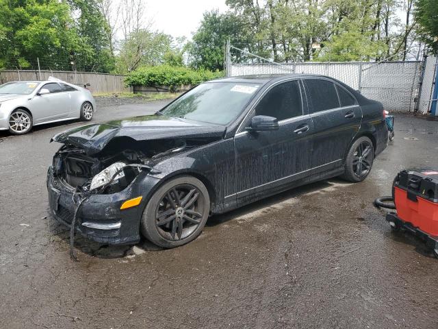 MERCEDES-BENZ C 300 4MAT 2013 black  gas WDDGF8AB2DR244204 photo #1