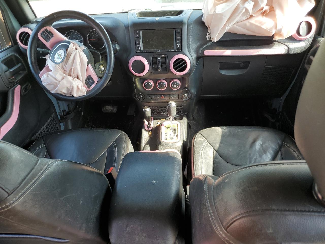 1C4BJWEG0FL668189 2015 Jeep Wrangler Unlimited Sahara