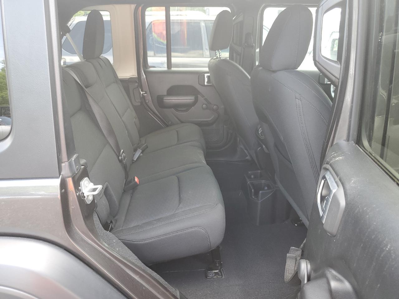 1C4HJXDN2LW216285 2020 Jeep Wrangler Unlimited Sport