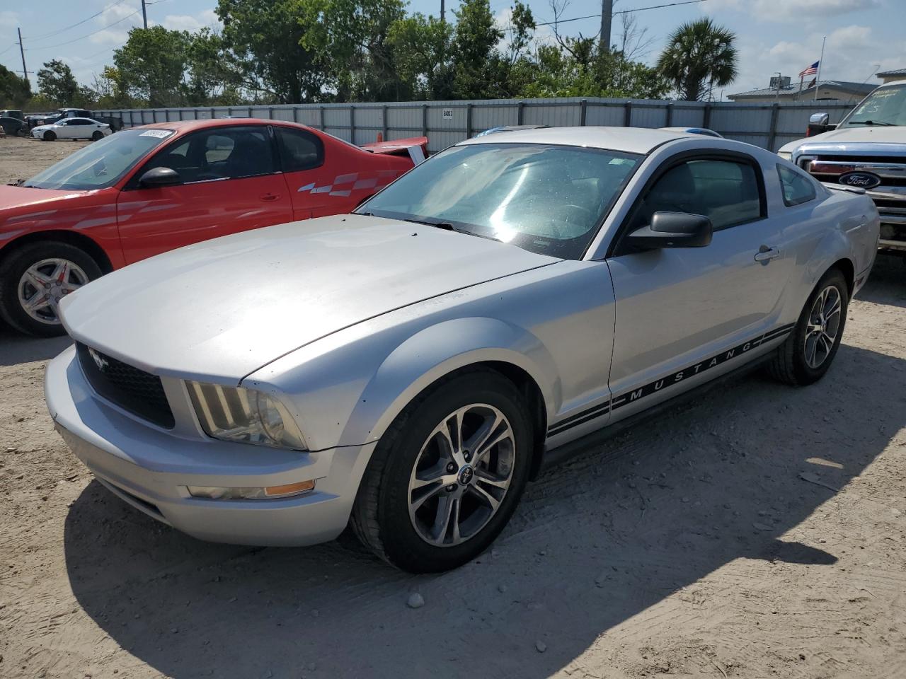 1ZVFT80N575259377 2007 Ford Mustang