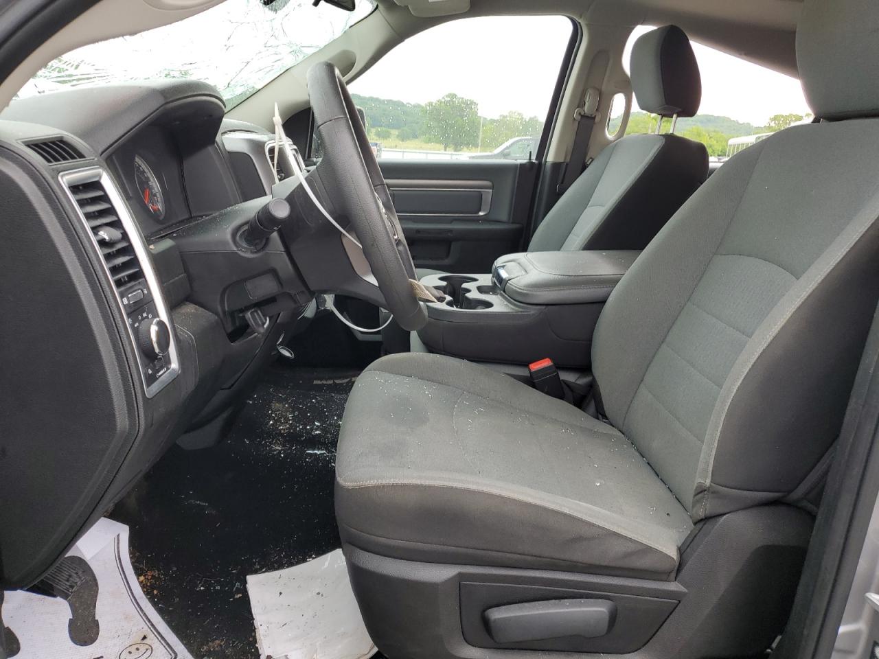 1C6RR7LG5MS532814 2021 Ram 1500 Classic Slt