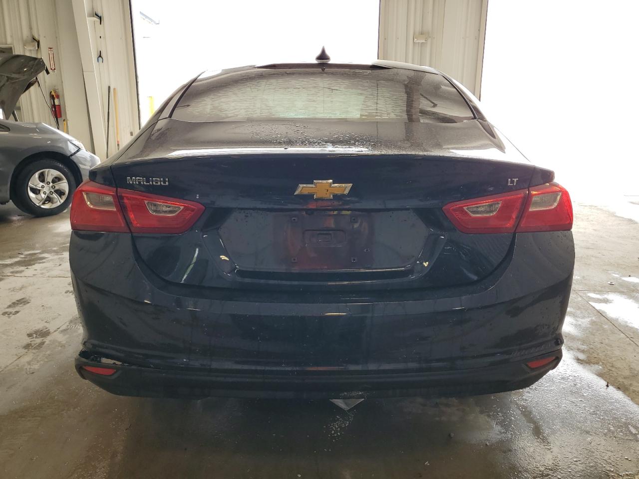 1G1ZE5ST6HF220130 2017 Chevrolet Malibu Lt