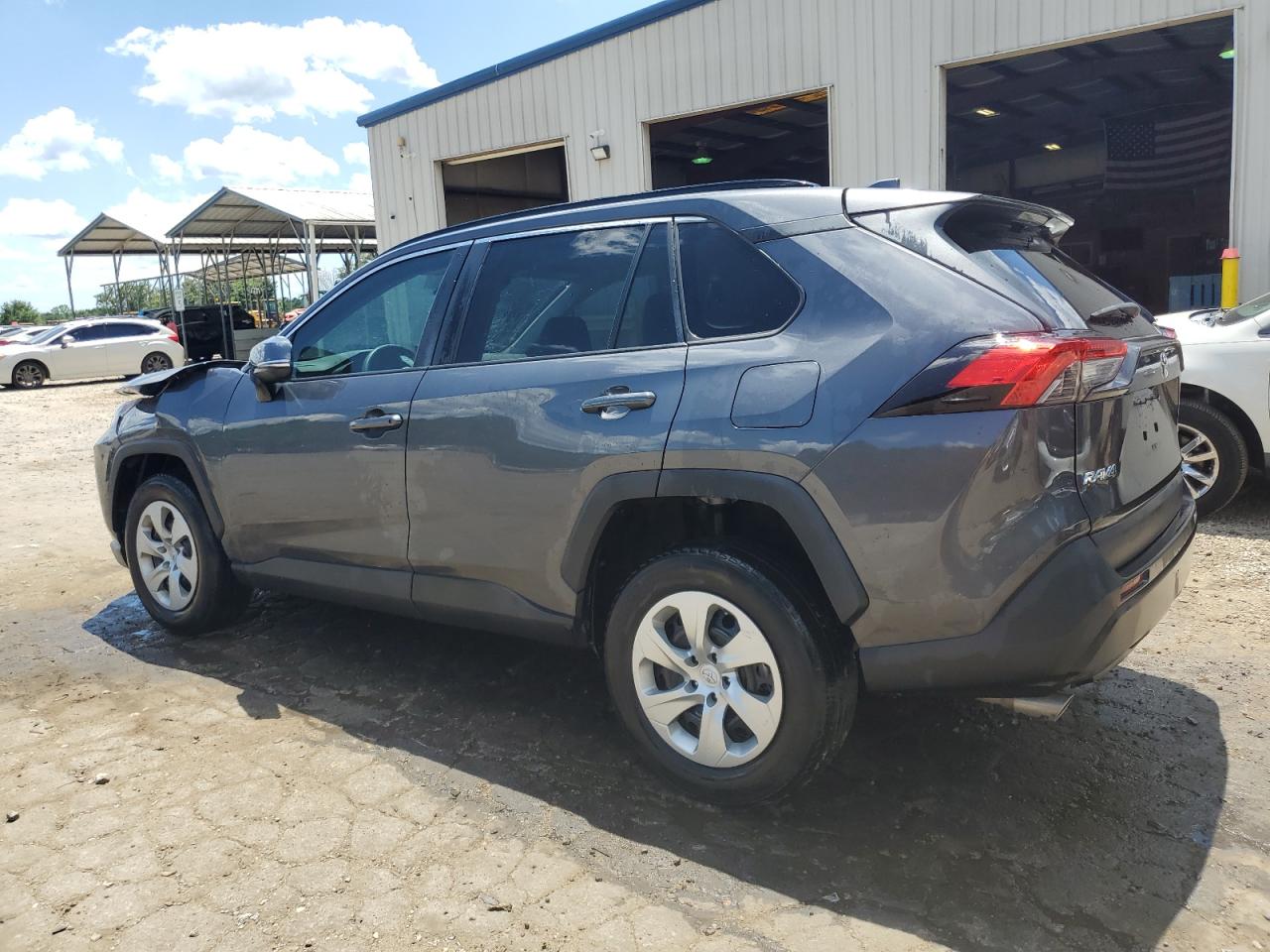 2020 Toyota Rav4 Le vin: 2T3K1RFV6LW058451