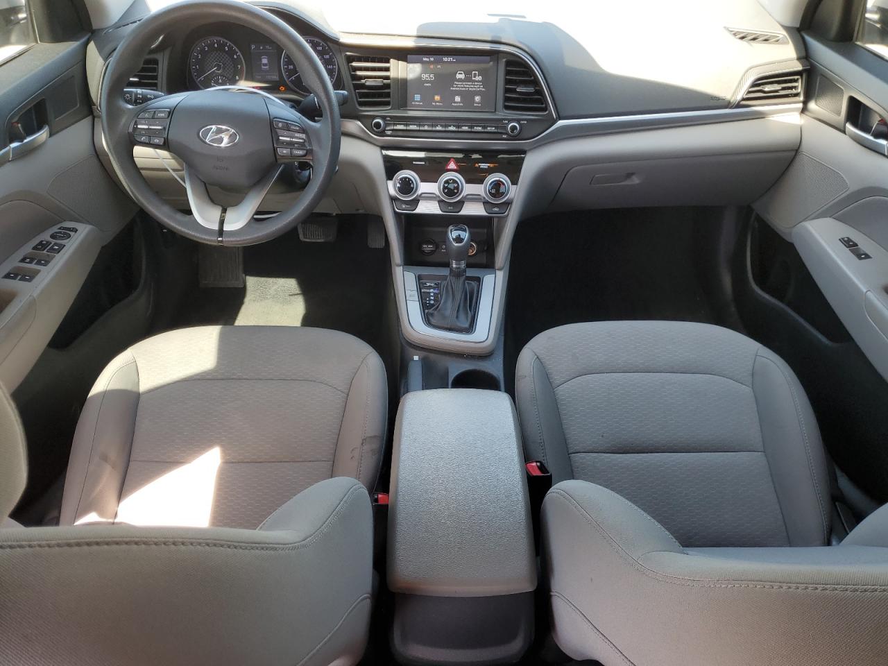 5NPD84LF5KH407609 2019 Hyundai Elantra Sel