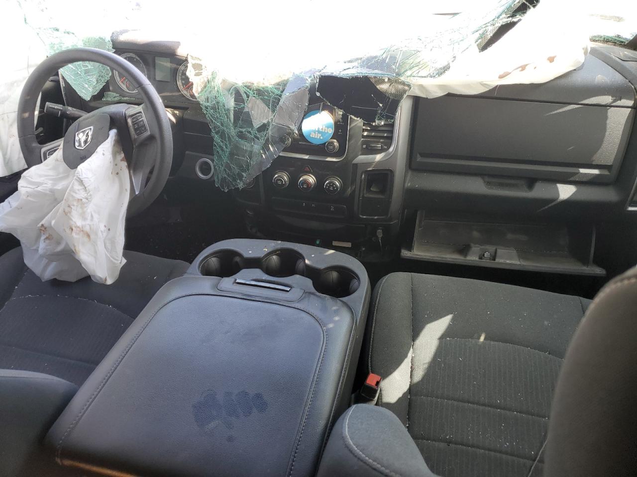 1C6RR6GG1MS515464 2021 Ram 1500 Classic Slt