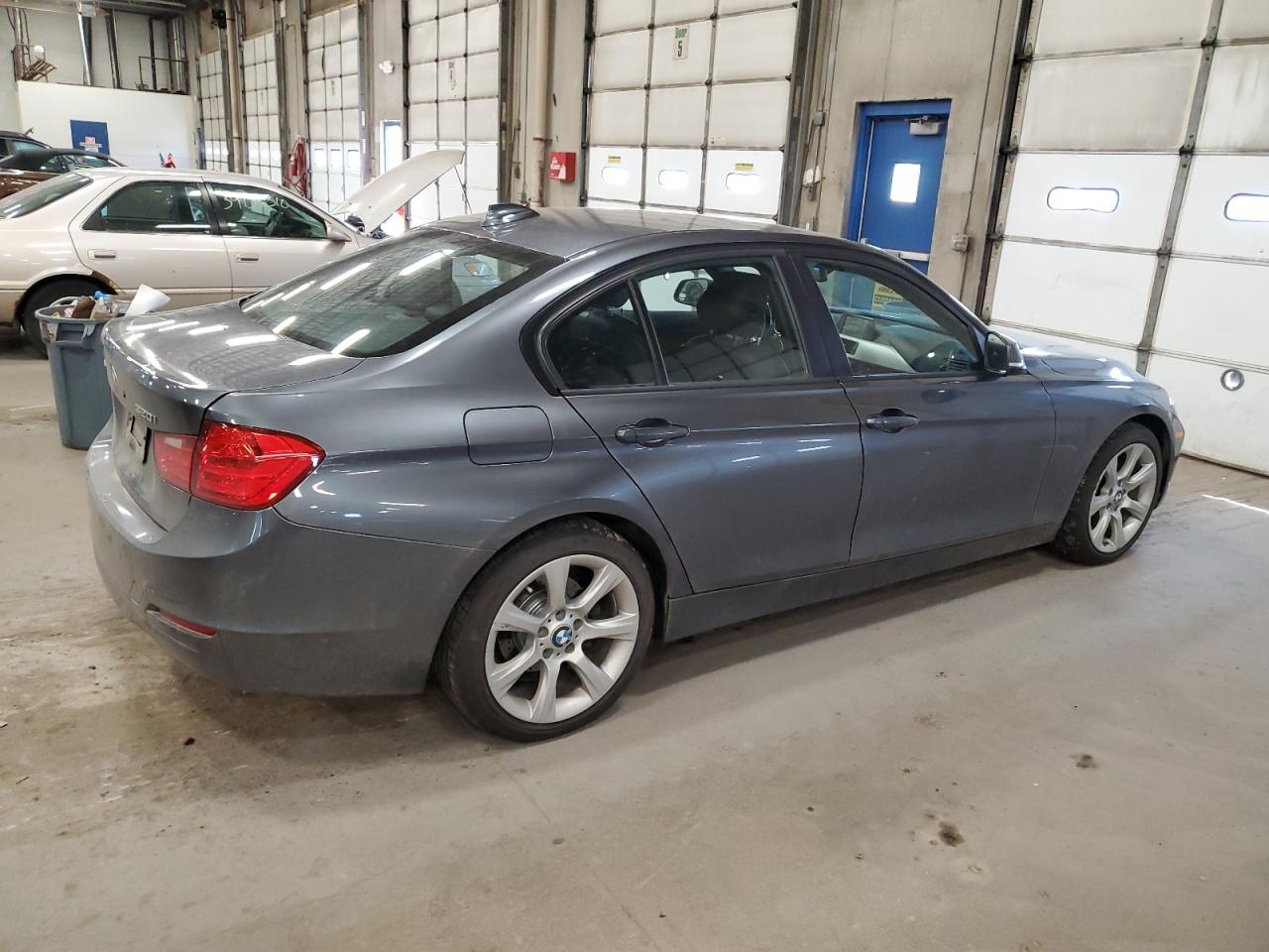 WBA3C3C55EF985278 2014 BMW 320 I xDrive