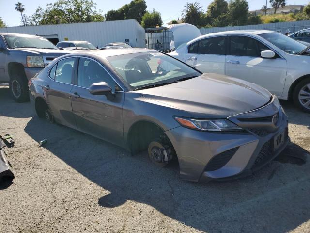 2018 Toyota Camry L VIN: 4T1B11HK8JU117297 Lot: 54437424