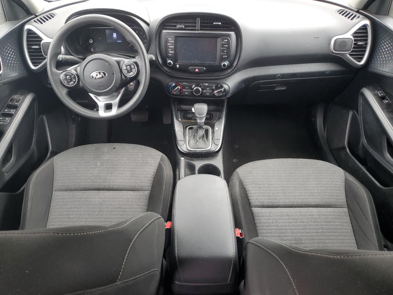 KNDJ23AU8M7146273 2021 Kia Soul Lx