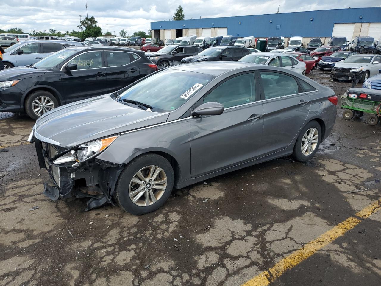 5NPEB4AC8BH101745 2011 Hyundai Sonata Gls