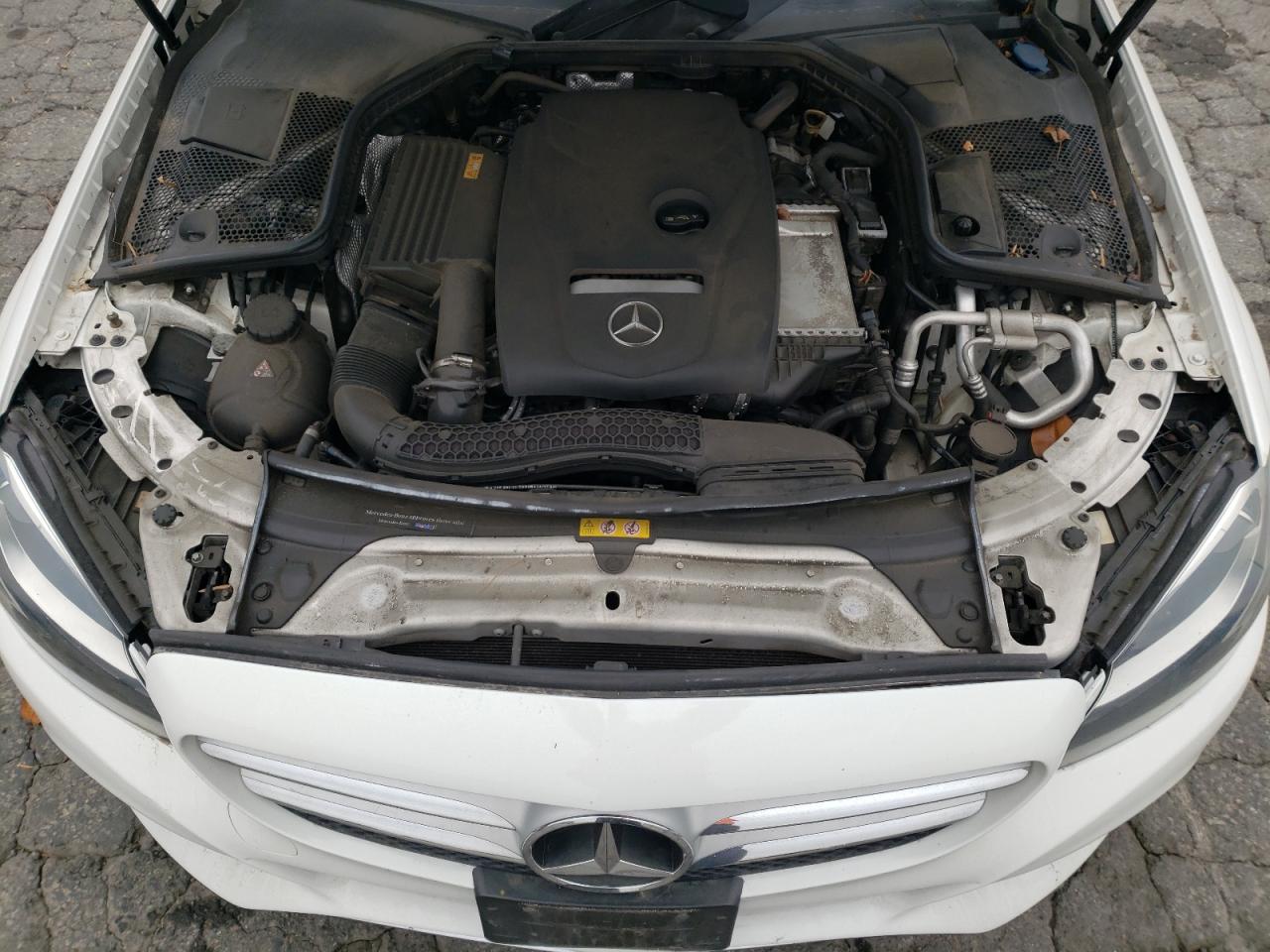 55SWF4JBXJU234972 2018 Mercedes-Benz C 300