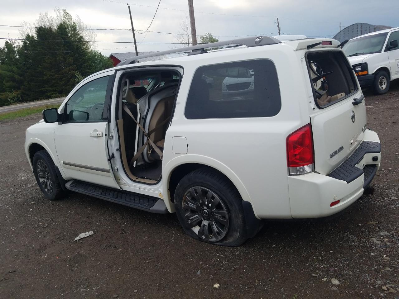 5N1AA0NE2FN604310 2015 Nissan Armada Platinum