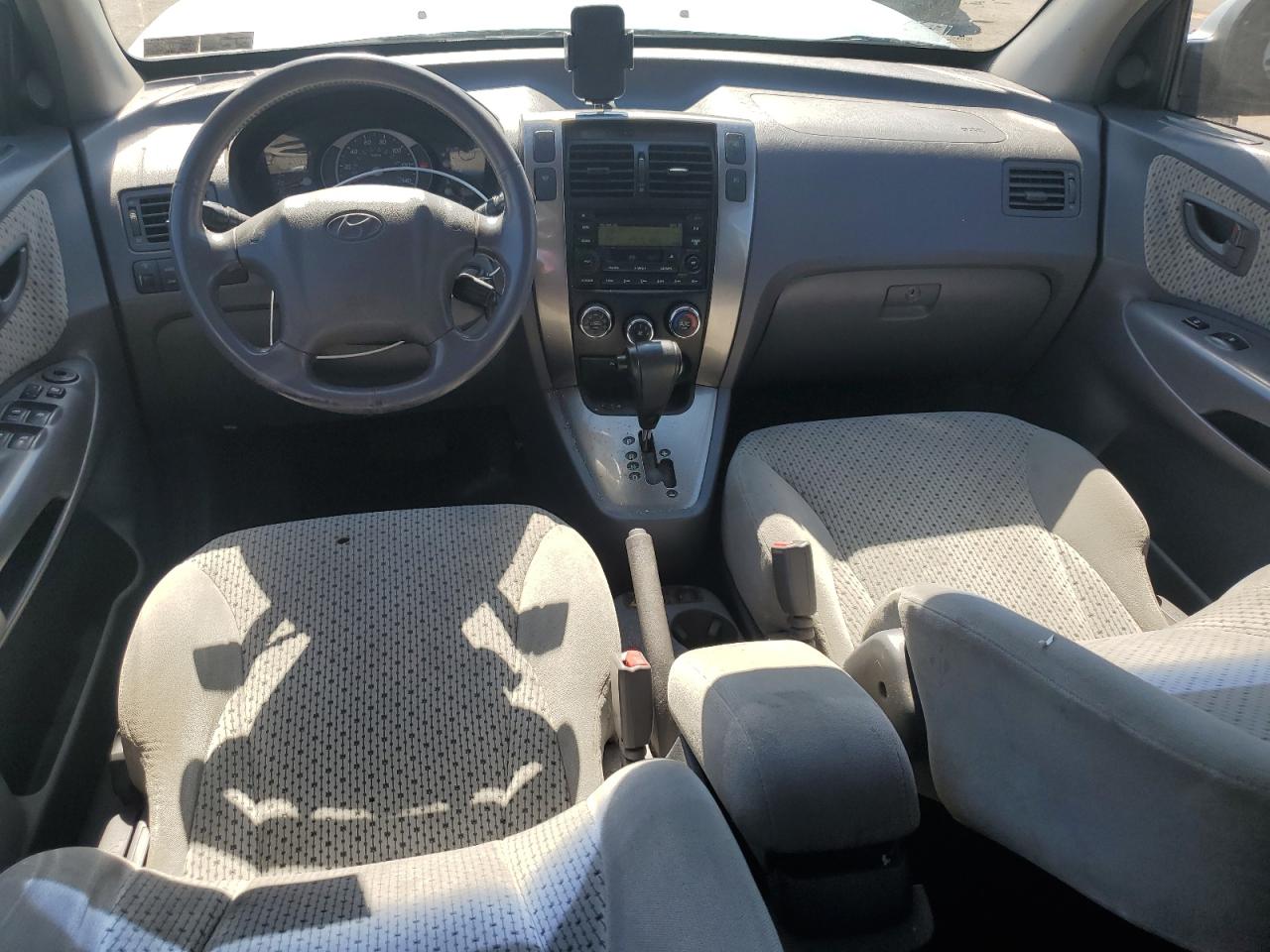 KM8JN72D95U122737 2005 Hyundai Tucson Gls