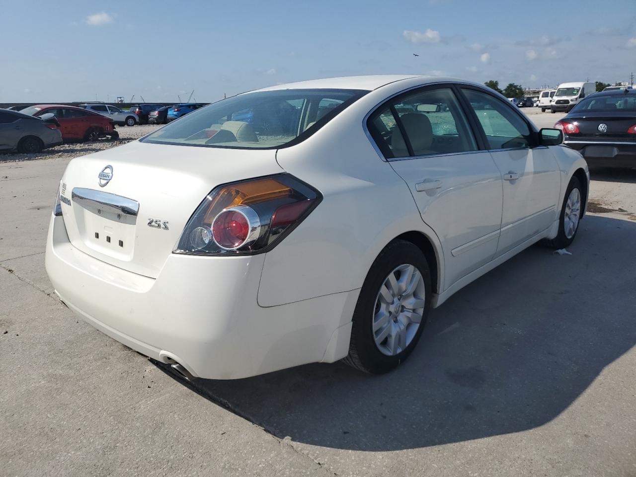 1N4AL2AP1BN513529 2011 Nissan Altima Base