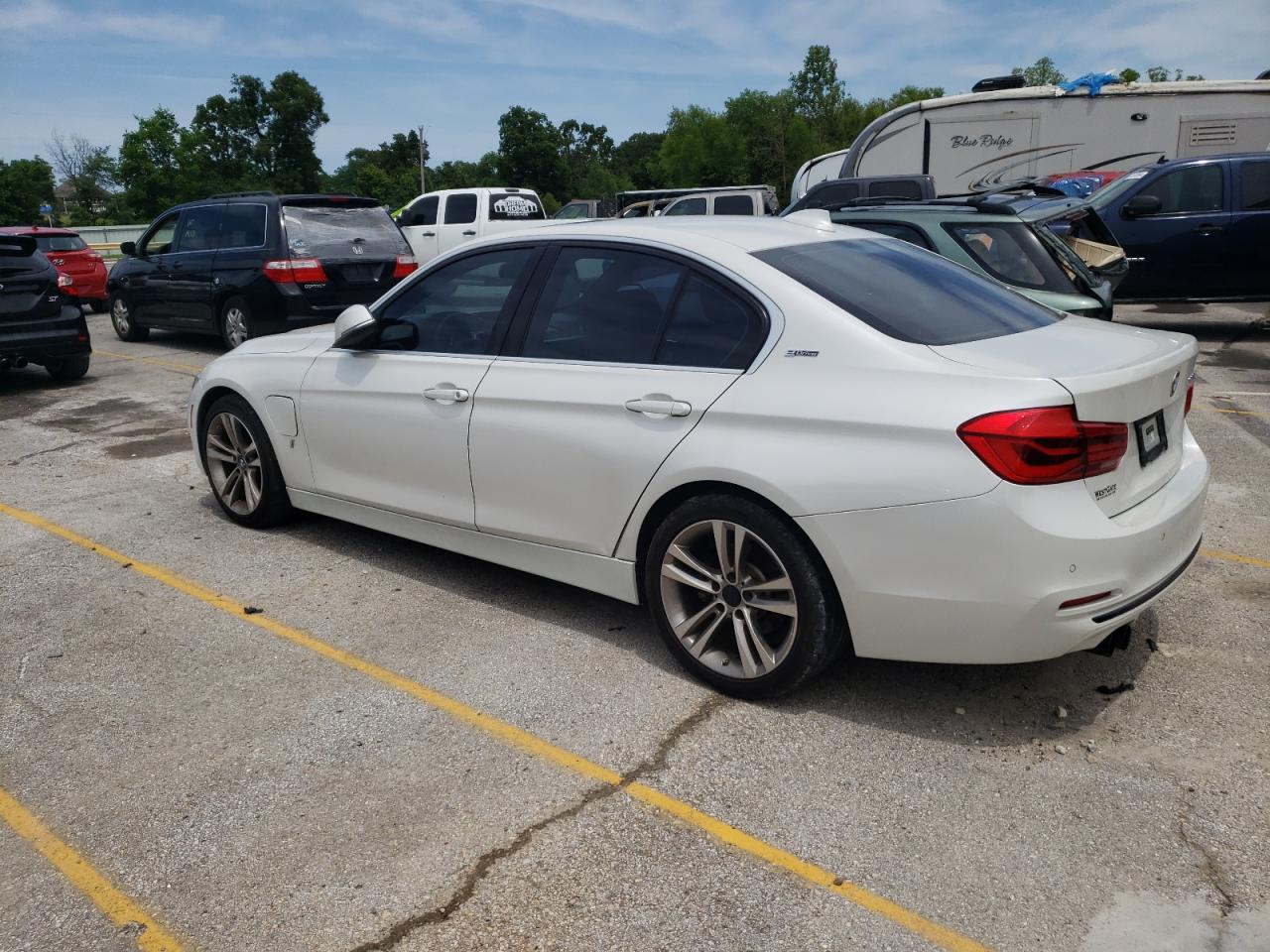 2017 BMW 330E vin: WBA8E1C38HA029801