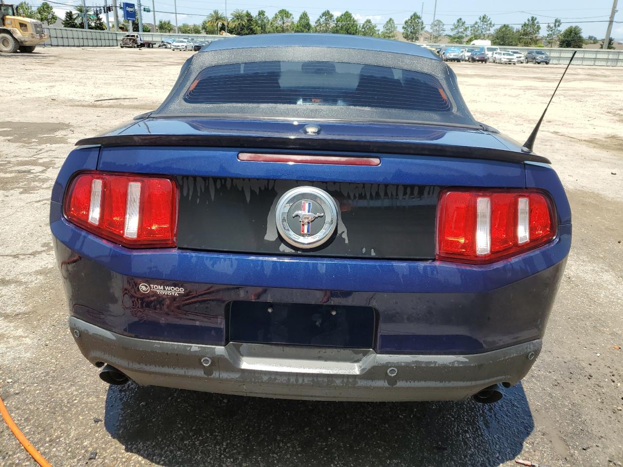1ZVBP8EM6C5221105 2012 Ford Mustang
