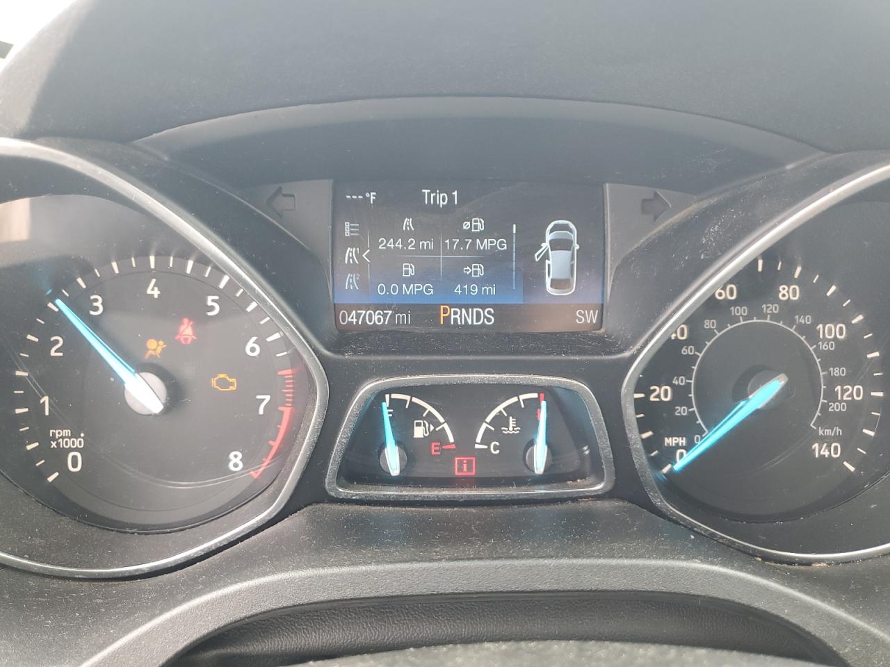 1FMCU9GD3JUB53475 2018 Ford Escape Se