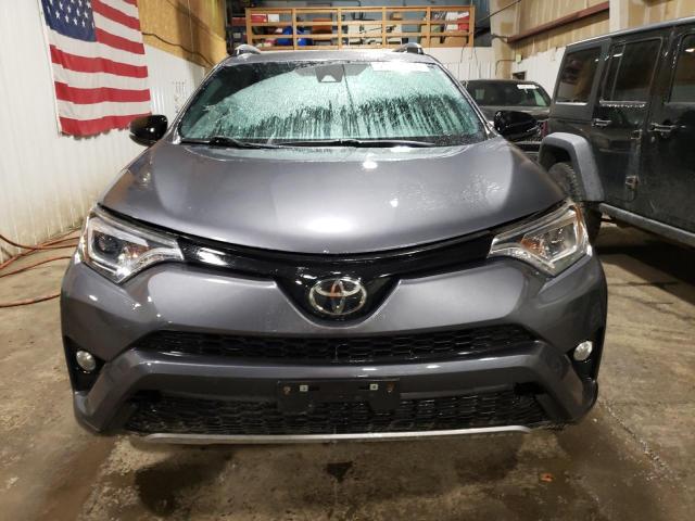 2018 TOYOTA RAV4 SE - JTMJFREV4JD235281
