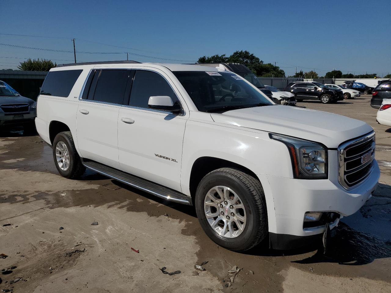 1GKS1GKC1HR233743 2017 GMC Yukon Xl C1500 Slt