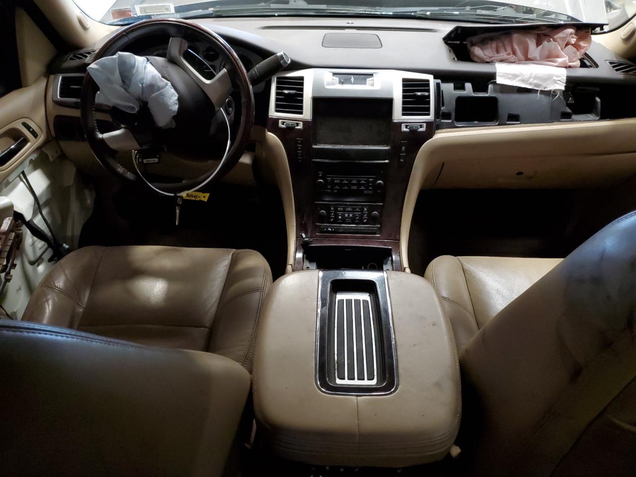 1GYS4BEFXCR131968 2012 Cadillac Escalade Luxury