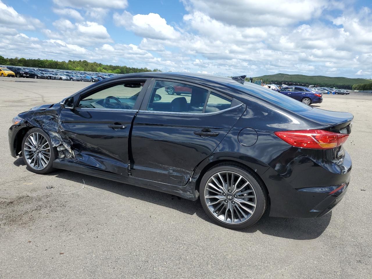 KMHD04LB1JU447058 2018 Hyundai Elantra Sport