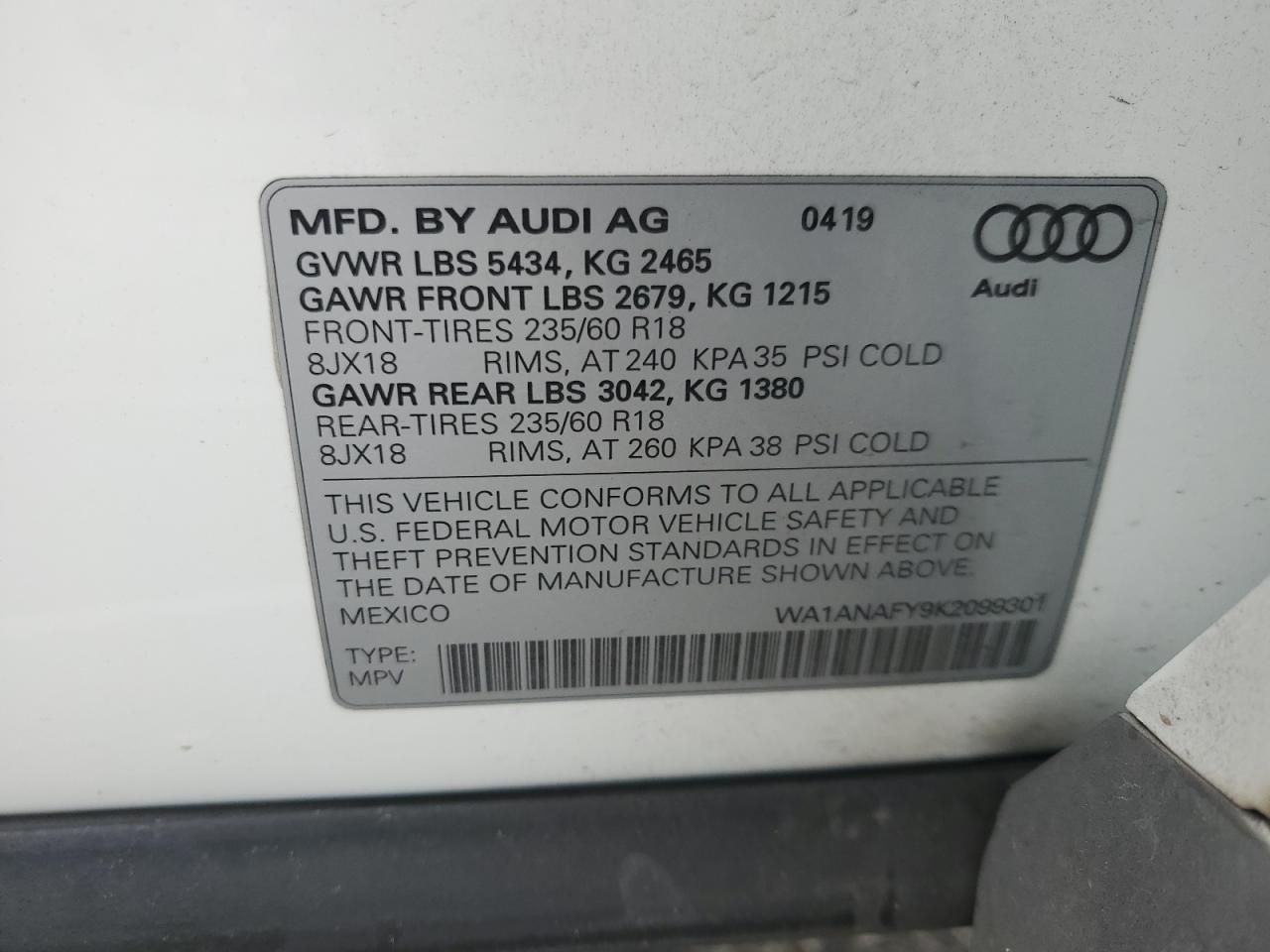 WA1ANAFY9K2099301 2019 Audi Q5 Premium