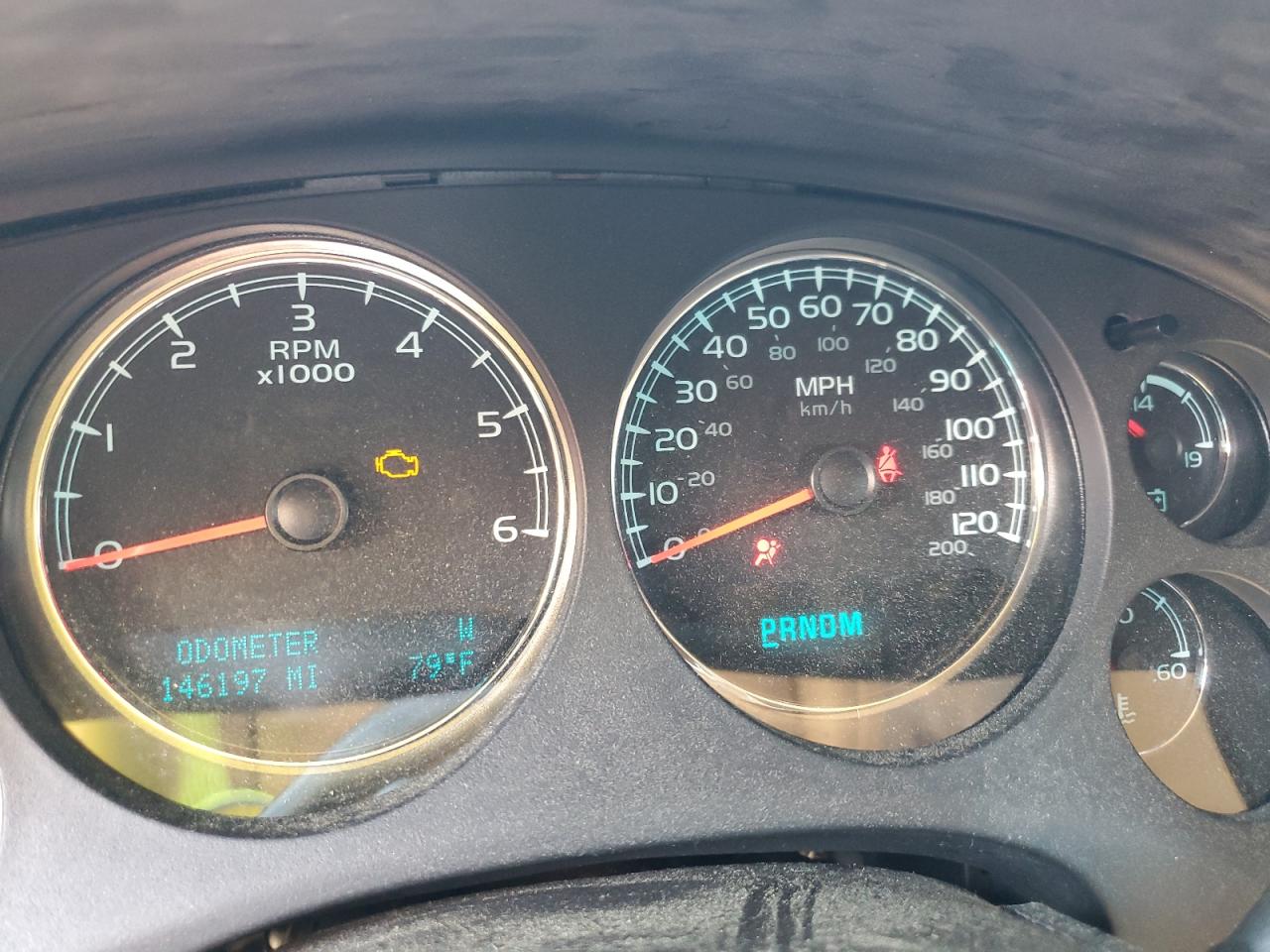 1GKS1EEF2BR213552 2011 GMC Yukon Denali