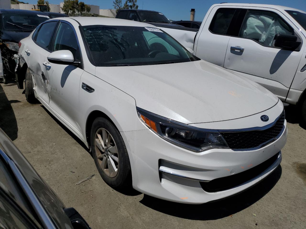 KNAGT4L35G5101046 2016 Kia Optima Lx