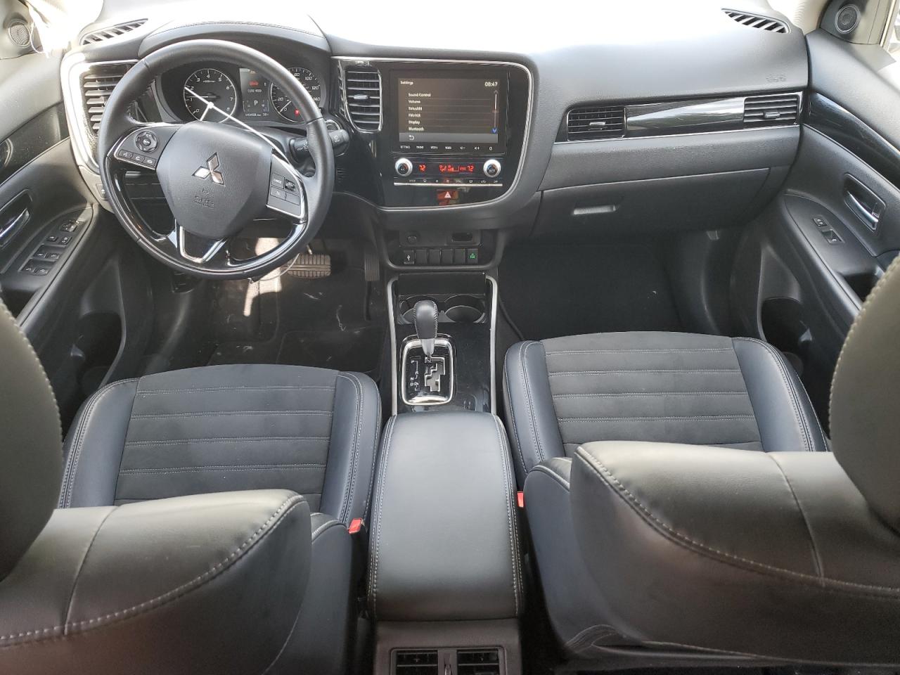 JA4AZ3A34LZ005166 2020 Mitsubishi Outlander Se