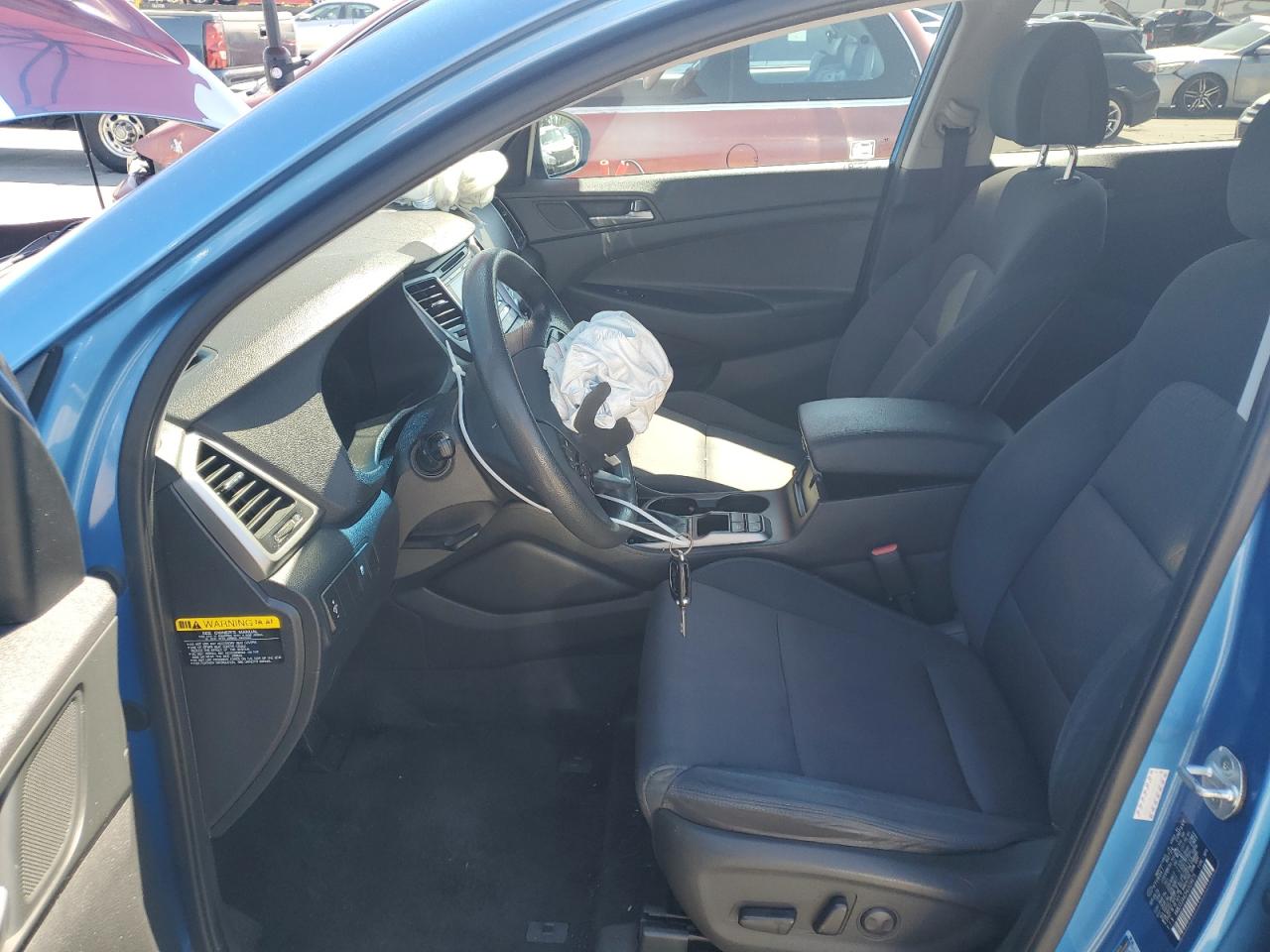 KM8J33A42HU329975 2017 Hyundai Tucson Limited