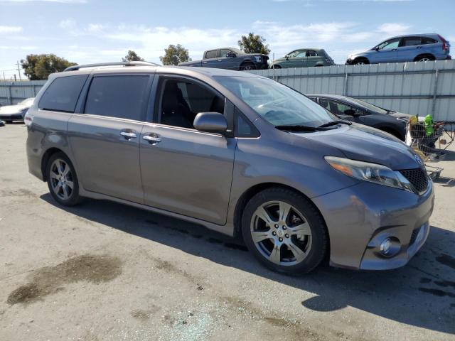 2017 TOYOTA SIENNA SE 5TDXZ3DC9HS806373