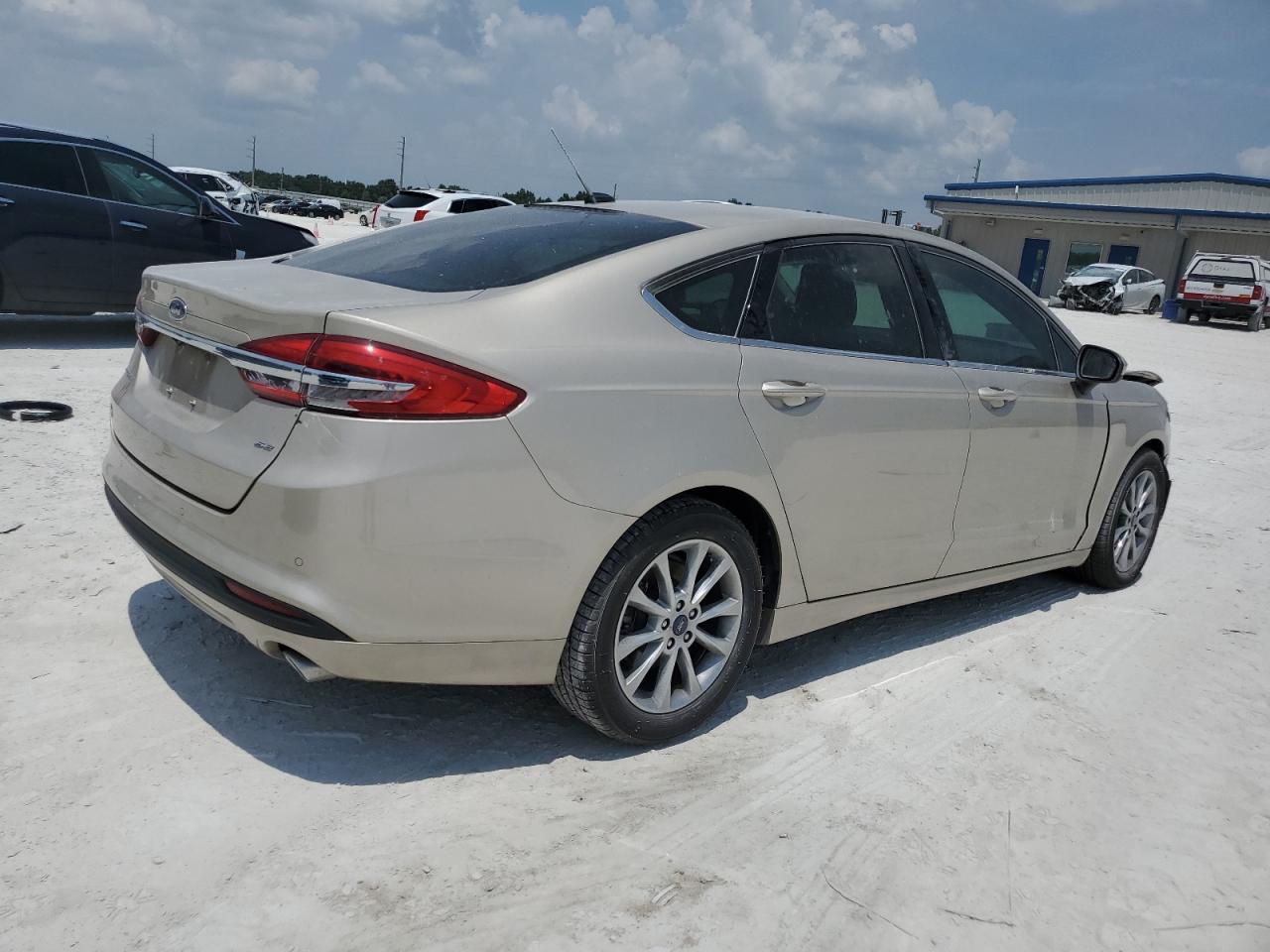 3FA6P0H74HR414939 2017 Ford Fusion Se